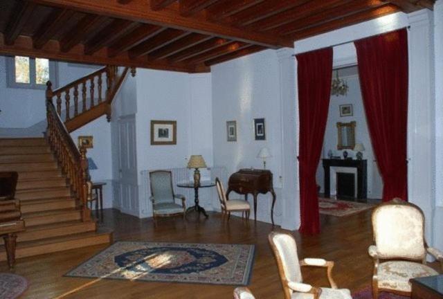 Bed and Breakfast Le Moulin De Francueil Zewnętrze zdjęcie