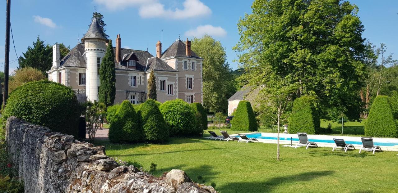 Bed and Breakfast Le Moulin De Francueil Zewnętrze zdjęcie