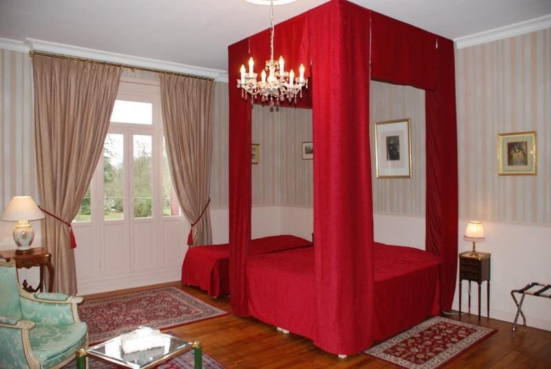 Bed and Breakfast Le Moulin De Francueil Zewnętrze zdjęcie